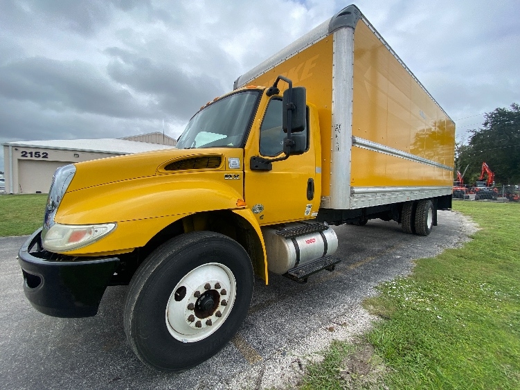 2021 International MV in Ocala, FL — photo 3