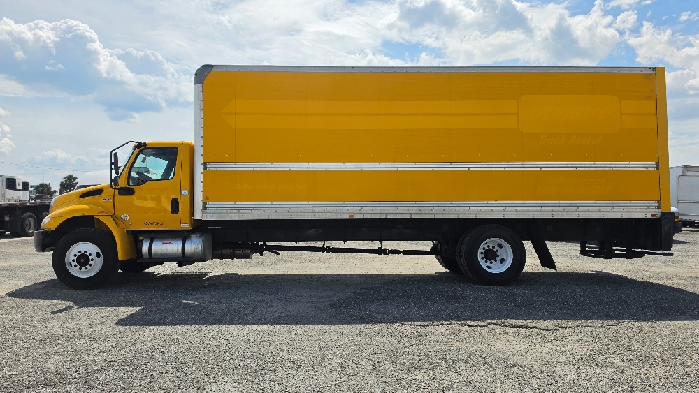 2021 International MV in Ocala, FL — photo 4
