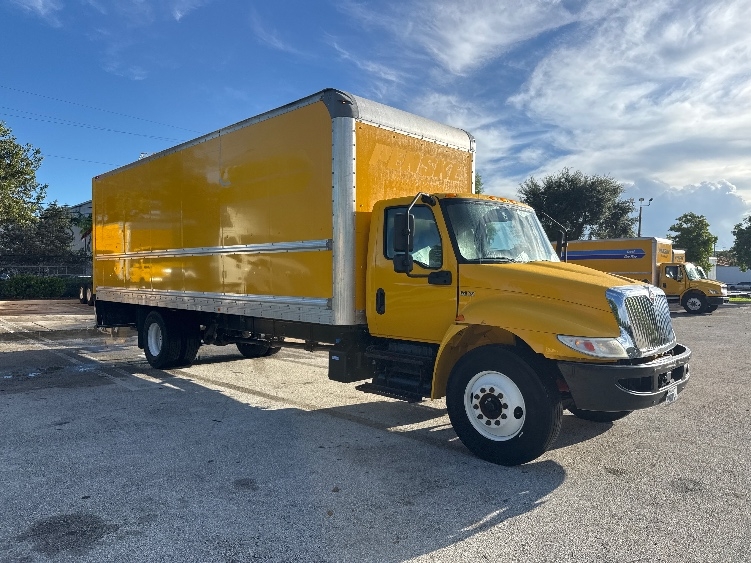 2021 International MV in Pompano Beach, FL