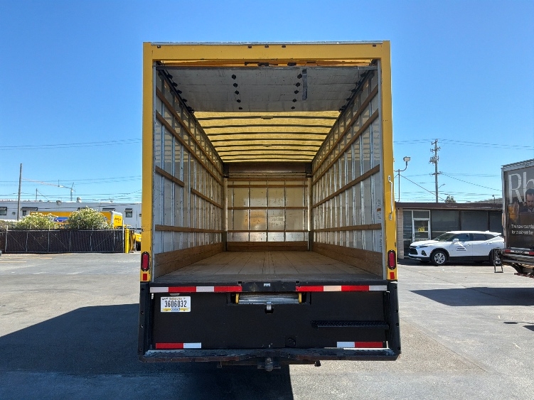 2021 International MV in South San Francisco, CA — photo 8