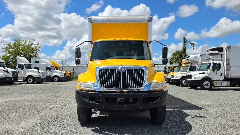 2021 International MV in Ocala, FL — photo 2