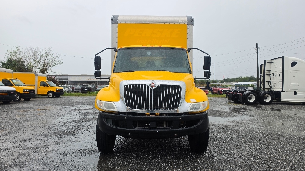 2021 International MV in Ocala, FL — photo 2