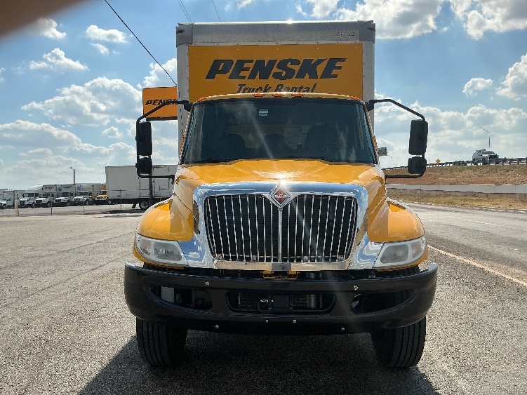 2021 International MV in Dallas, TX — photo 2