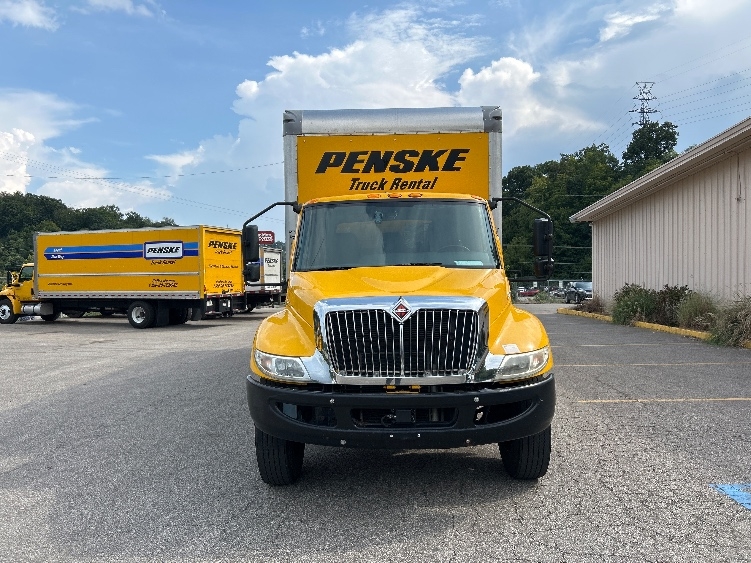 2021 International MV in Cross Lanes, WV — photo 2