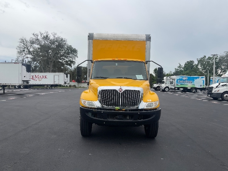 2021 International MV in Ocala, FL — photo 2