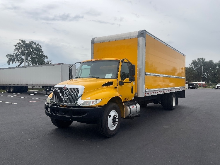 2021 International MV in Ocala, FL — photo 3