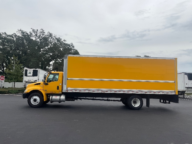 2021 International MV in Ocala, FL — photo 4