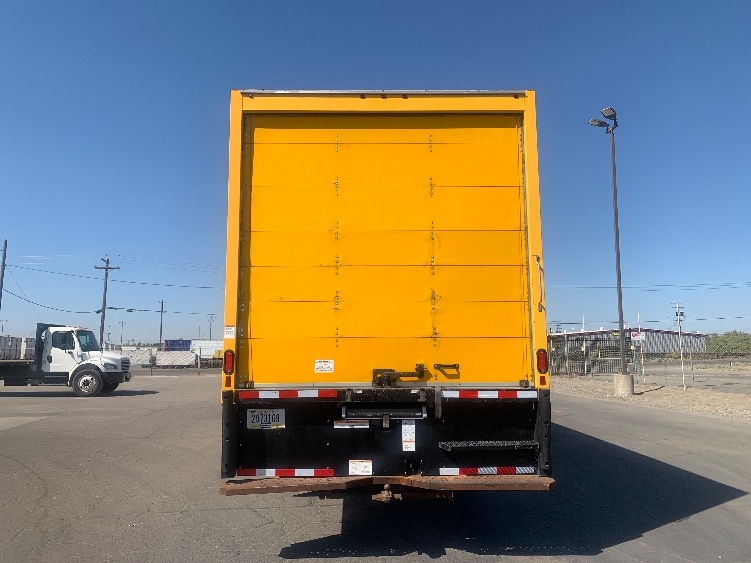 2021 International MV in Fresno, CA — photo 7