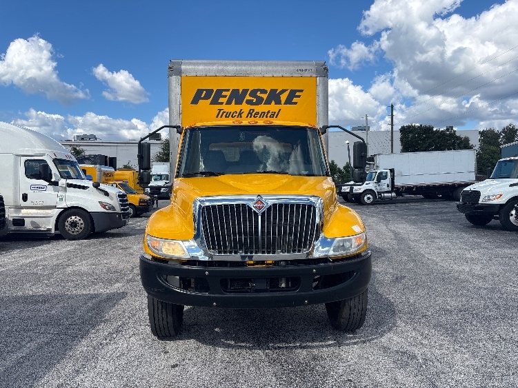 2021 International MV in Orlando, FL — photo 2