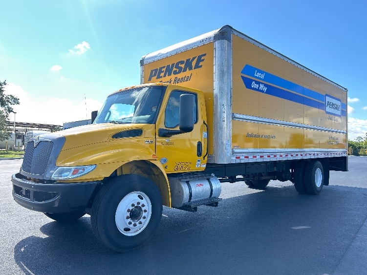 2022 International MV in Tampa, FL — photo 3