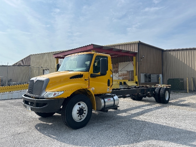 2022 International MV in Tallahassee, FL — photo 3