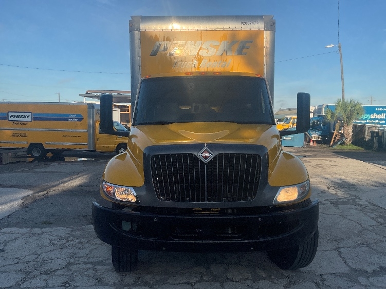 2022 International MV in Tampa, FL — photo 2