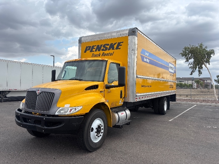 2022 International MV in Phoenix, AZ — photo 3
