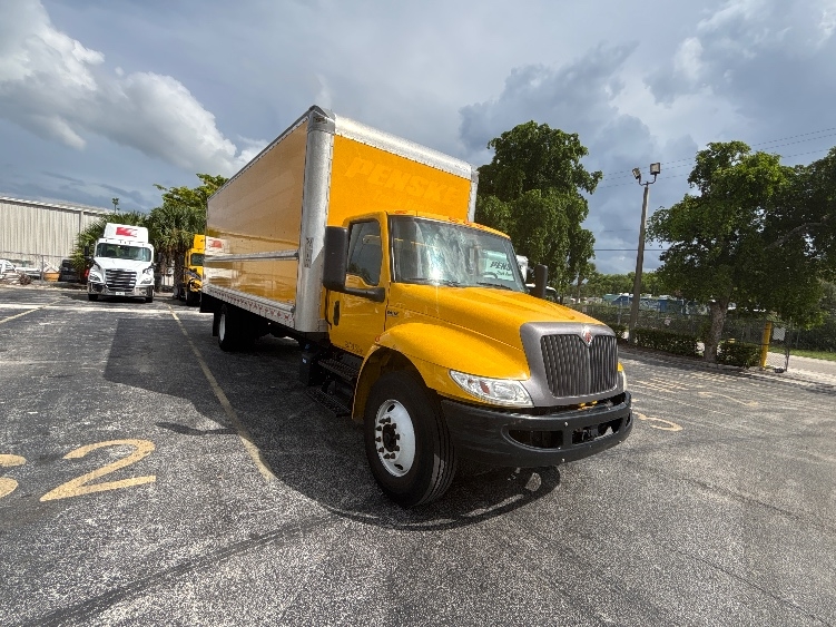 2022 International MV in Medley, FL