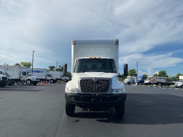 2022 International MV in Tampa, FL — photo 2