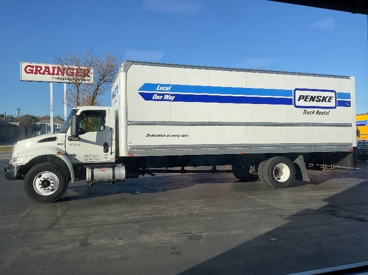 2022 International MV in Milwaukee, WI — photo 4