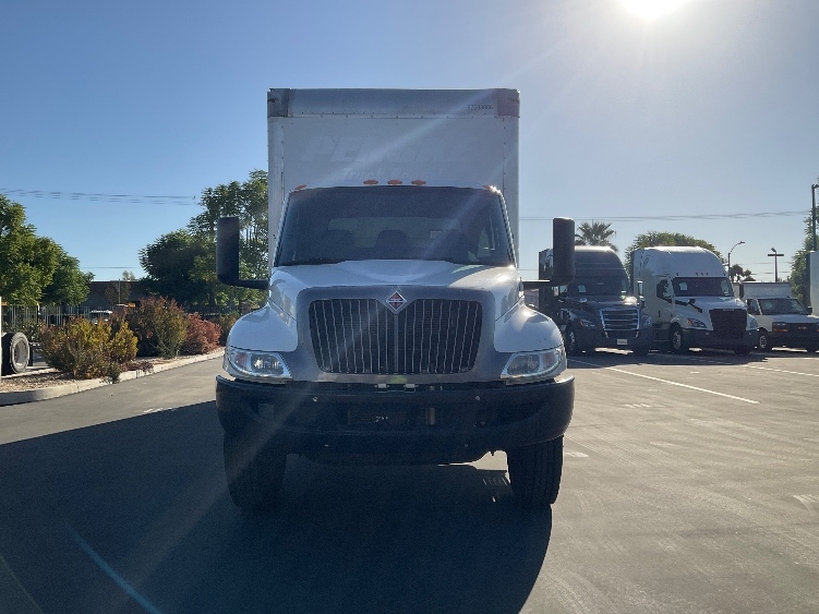 2022 International MV in Fontana, CA — photo 2