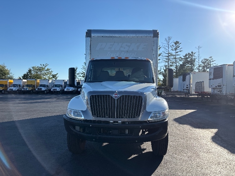 2022 International MV in Sterling, VA — photo 2