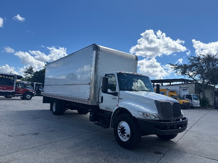 2022 International MV in Tampa, FL