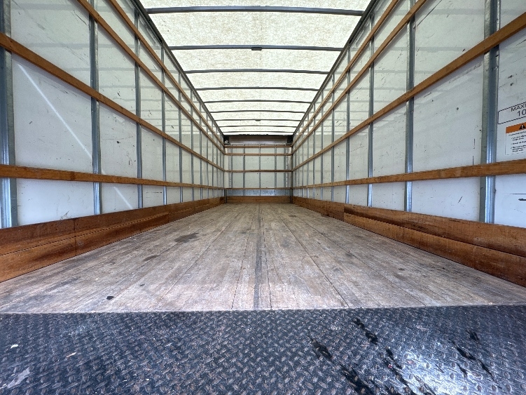 2022 International MV in Omaha, NE — photo 8