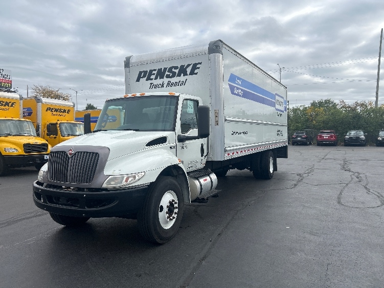 2022 International MV in Milwaukee, WI — photo 3