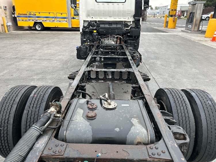 2017 Hino 195 in Torrance, CA — photo 8