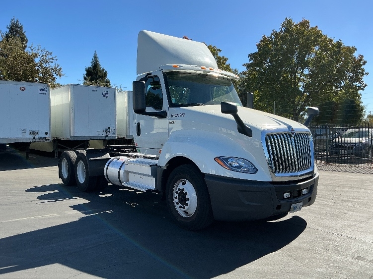 2021 International LT in West Sacramento, CA