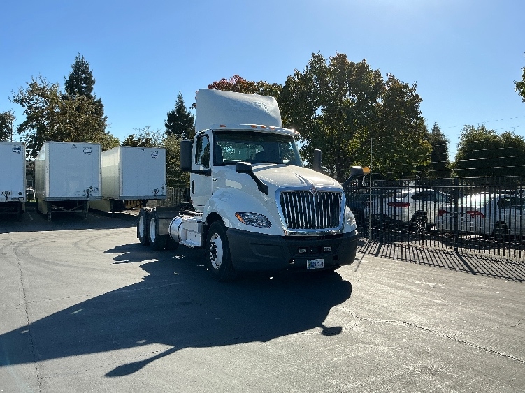 2021 International LT in West Sacramento, CA