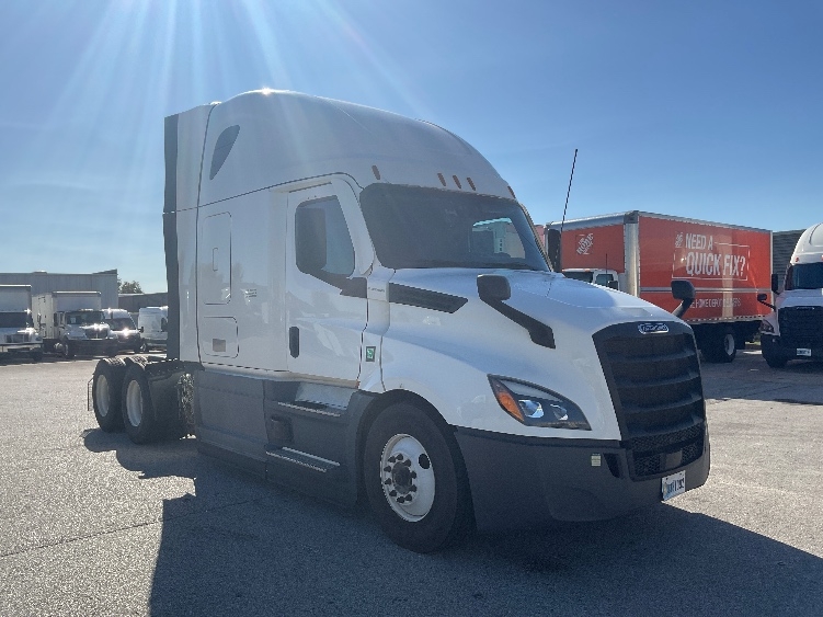 2023 Freightliner Cascadia in Phoenix, AZ