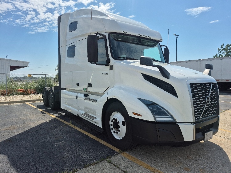 2023 Volvo VNL 760 in Chicago (Chicago Ridge), IL