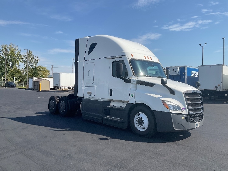 2023 Freightliner Cascadia in Piqua, OH