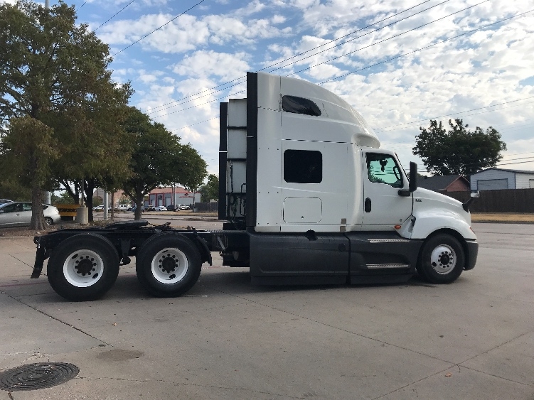 2023 International LT in Garland, TX — photo 8